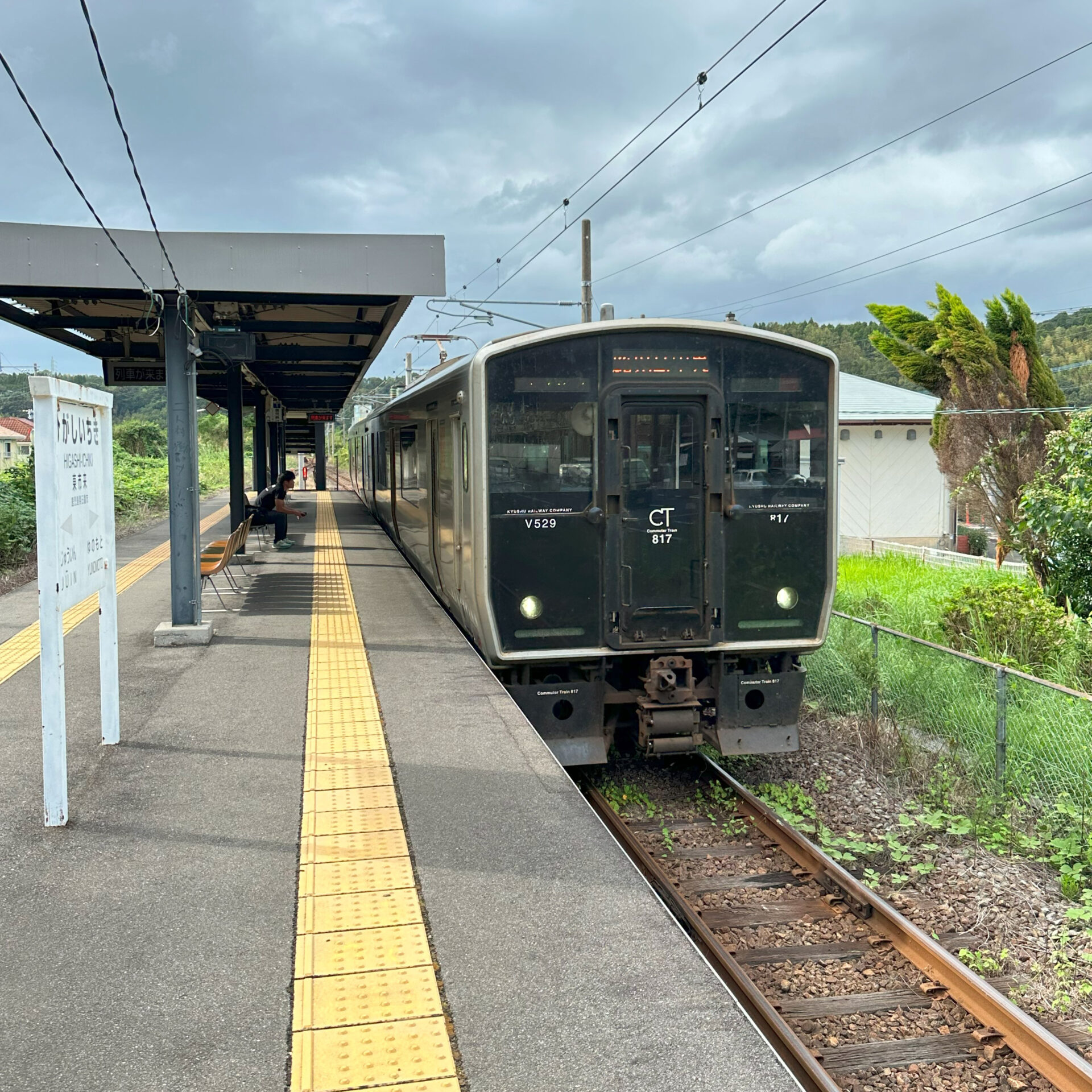 東市来駅ホーム