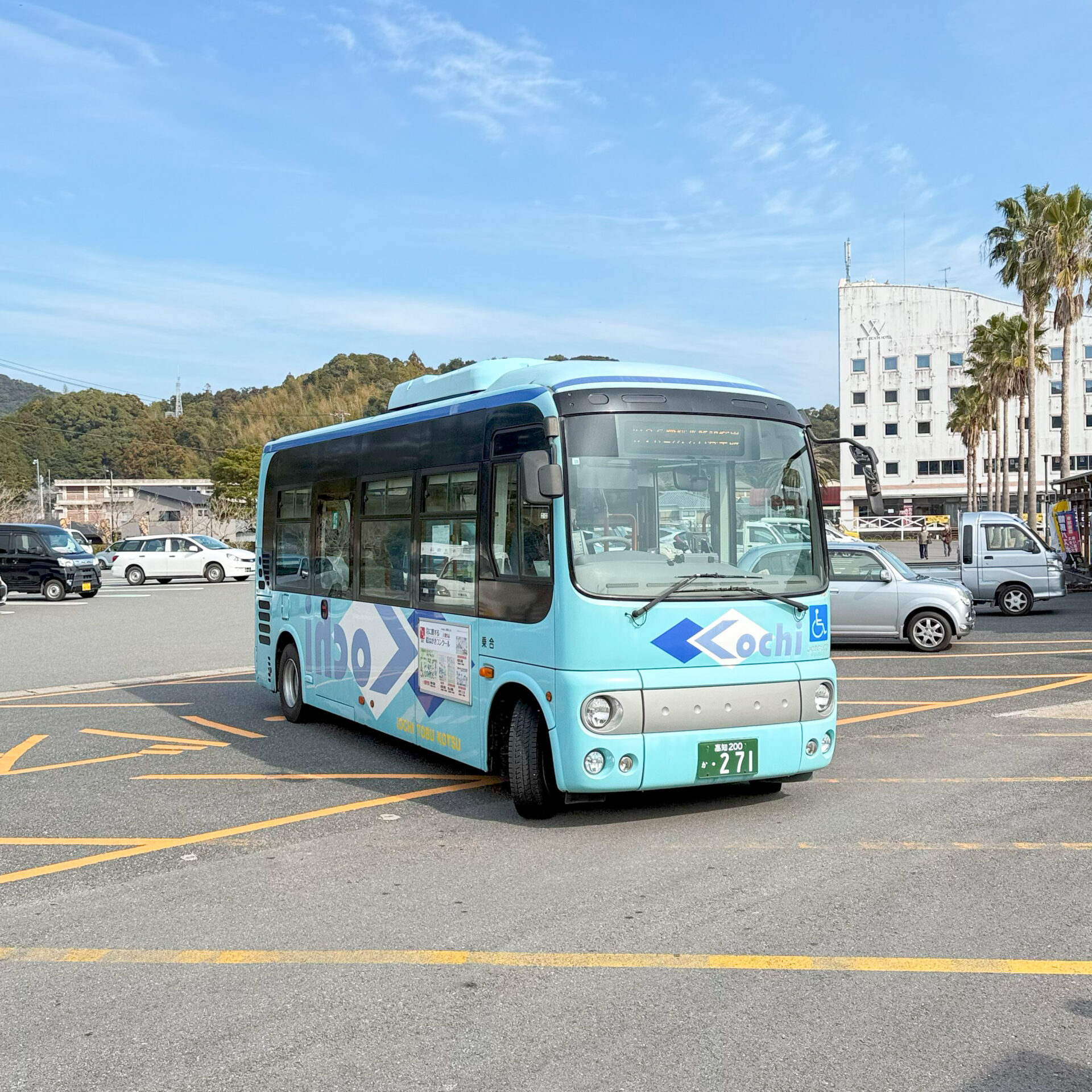 高知東部交通路線バス海の駅東洋町にて